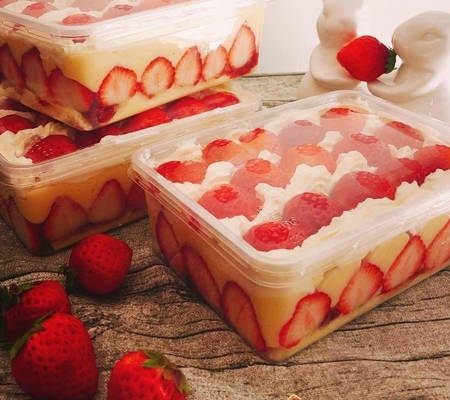 Strawberry Cake Box